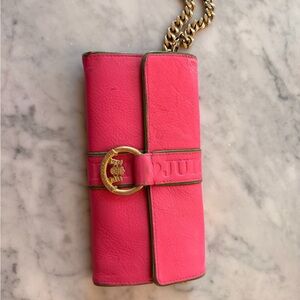 1998 Juicy Couture Fuchsia Leather Clutch with Gold Chain